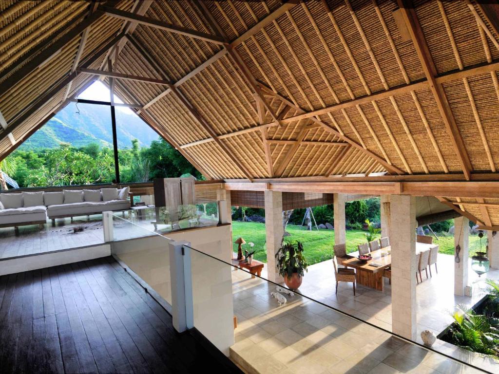 Jeda Villa Modern Stylish Luxury Villaペムテラン エクステリア 写真