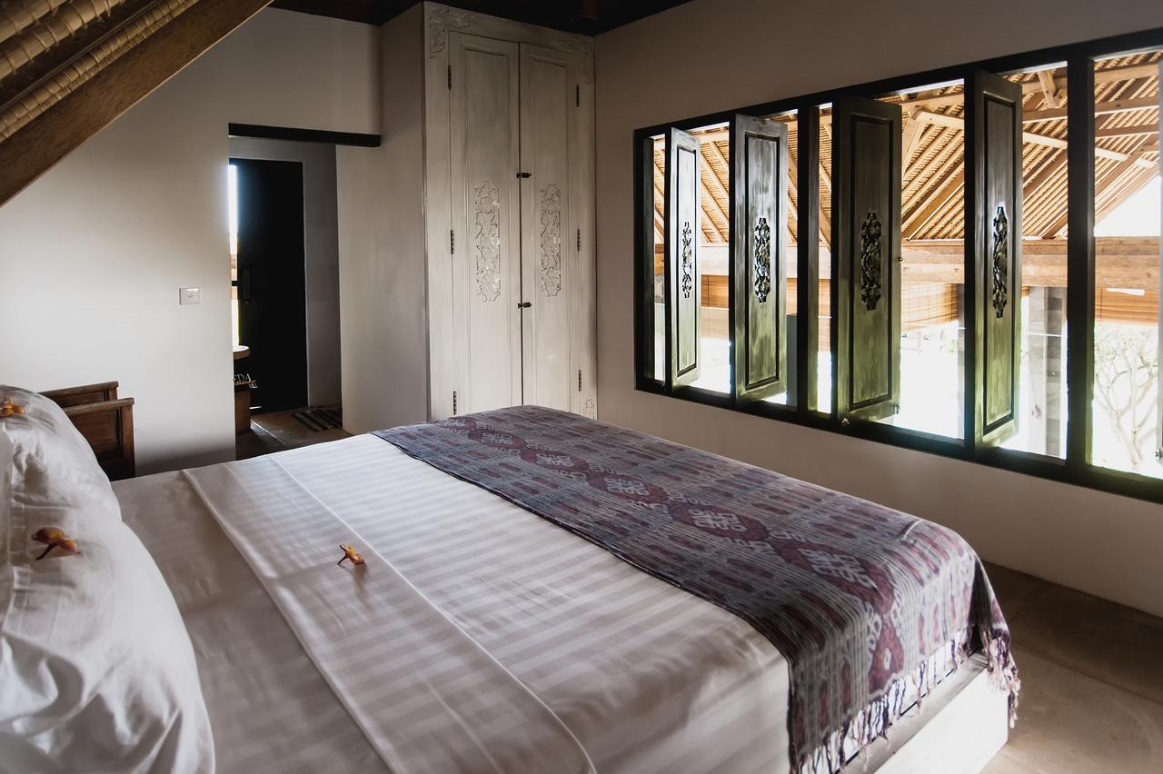 Jeda Villa Modern Stylish Luxury Villaペムテラン エクステリア 写真