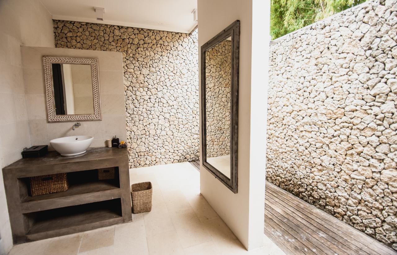 Jeda Villa Modern Stylish Luxury Villaペムテラン エクステリア 写真