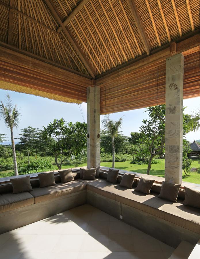 Jeda Villa Modern Stylish Luxury Villaペムテラン エクステリア 写真