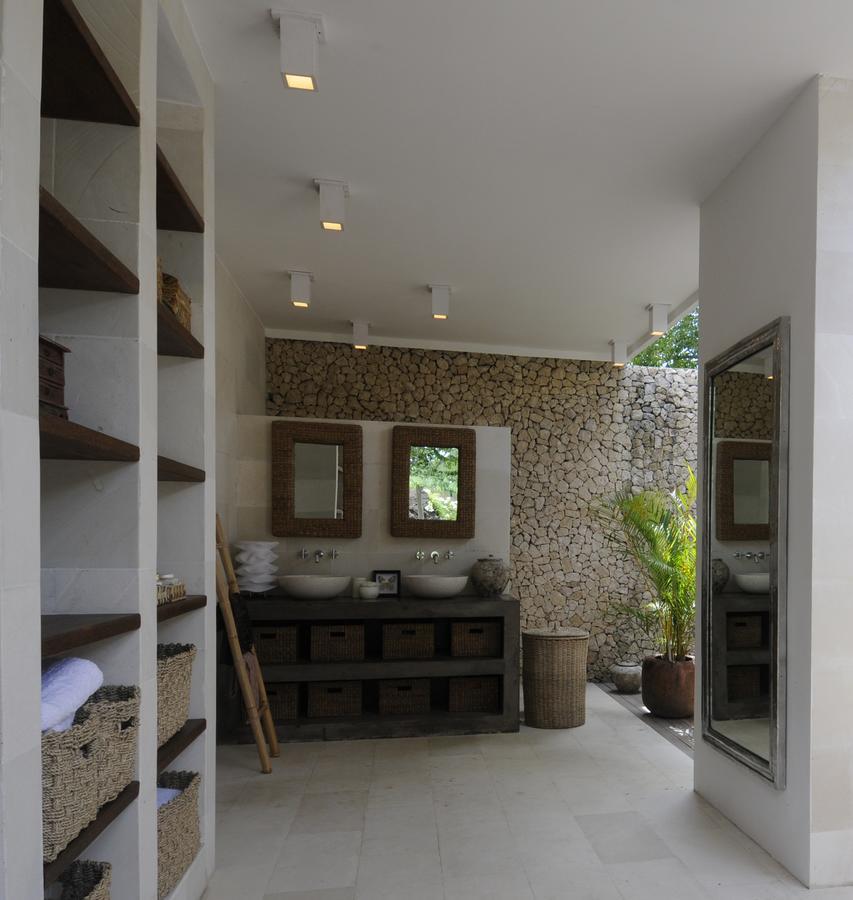 Jeda Villa Modern Stylish Luxury Villaペムテラン エクステリア 写真